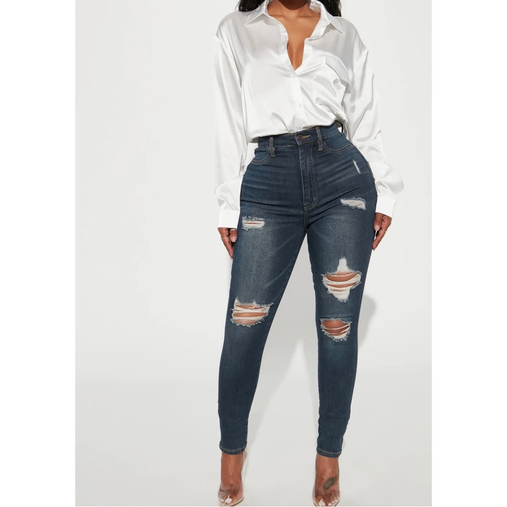 Fashion Nova Dare Devil Vintage Wash Dark Distressed Denim Skinny Jeans
